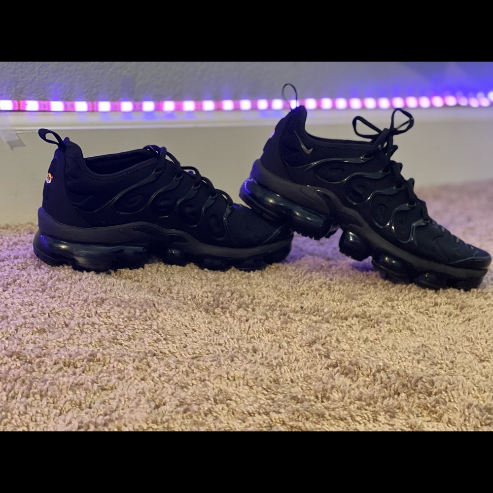 Nike Men’s Air VaporMax plus